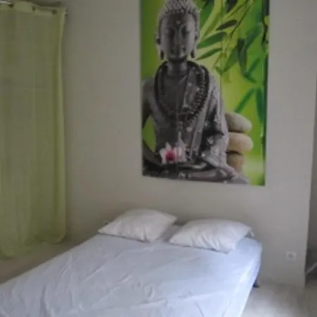2 Bedroom Meynadier *