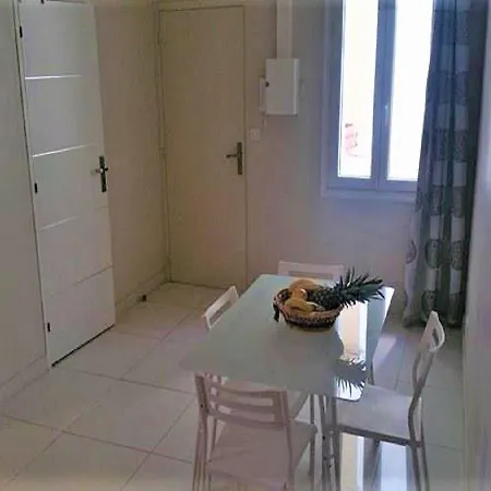 2 Bedroom Meynadier *